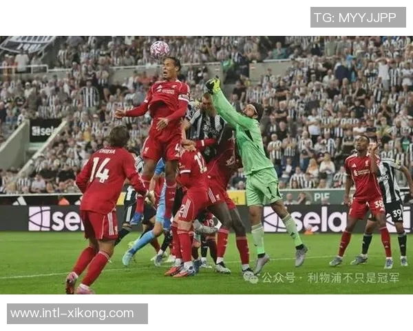 卡拉格称拉亚为枪手最佳引援之一将与阿利森争夺英超最佳门将荣誉