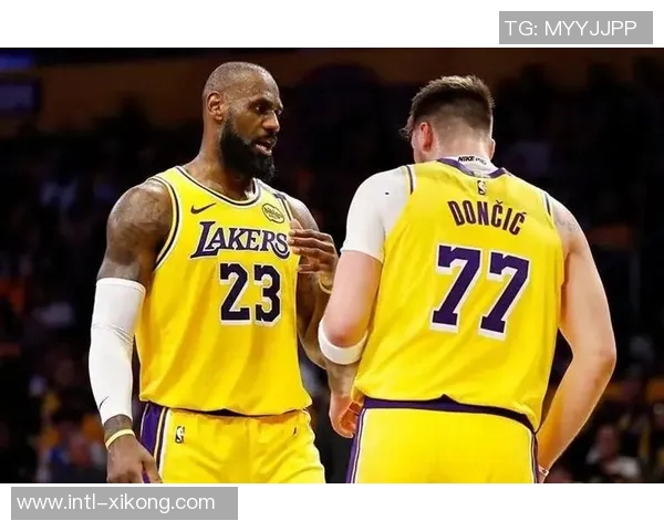 库克回忆湖人快船宿敌岁月与路威建立深厚友谊 库克回忆湖人快船宿敌岁月与路威建立深厚友谊