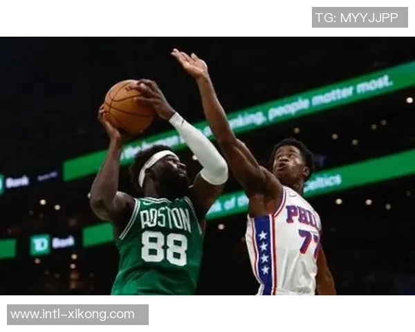 马克西首场比赛狂砍40分埃奇库姆惊叹他的表现实在太疯狂了