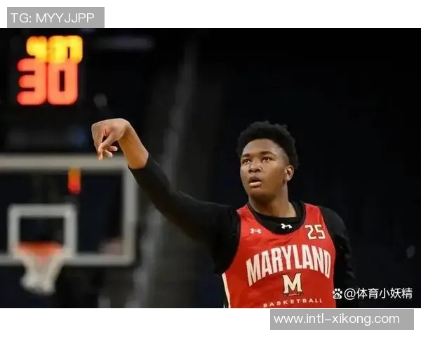 2025届新秀对决精彩纷呈哈珀与奎因赛后互换球衣展现友谊