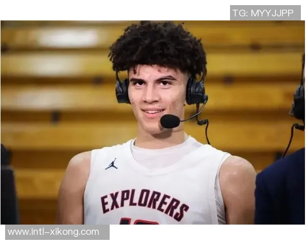 布泽尔儿子表现出色杜克大学开季战绩喜人继续冲击状元之路