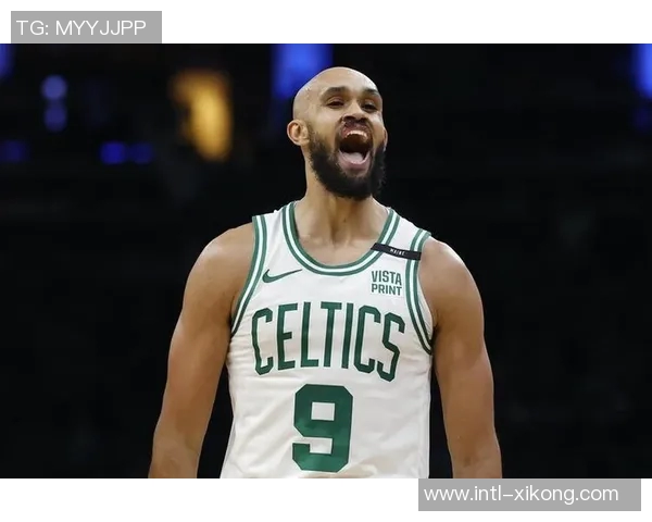 德里克怀特错失关键三分表现不佳全场21投仅7中并送出4次失误