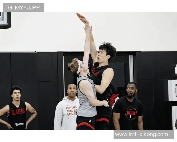 美媒体人称杨瀚森虽上场不多却深受喜爱类似当年白曼巴的魅力引人瞩目